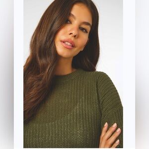 Olive Green Crew Neck Sweater with Ribbed Texture L by Mote